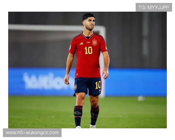 乌加特的中场拦截与回追能力解析