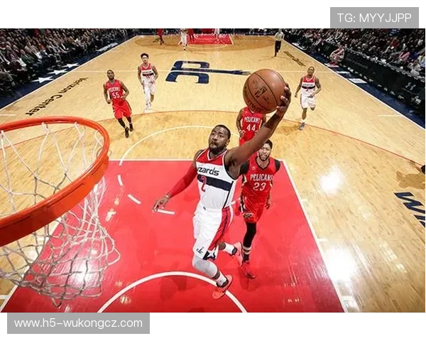 约翰·沃尔利用突破与挡拆提升球队关键时刻得分效率